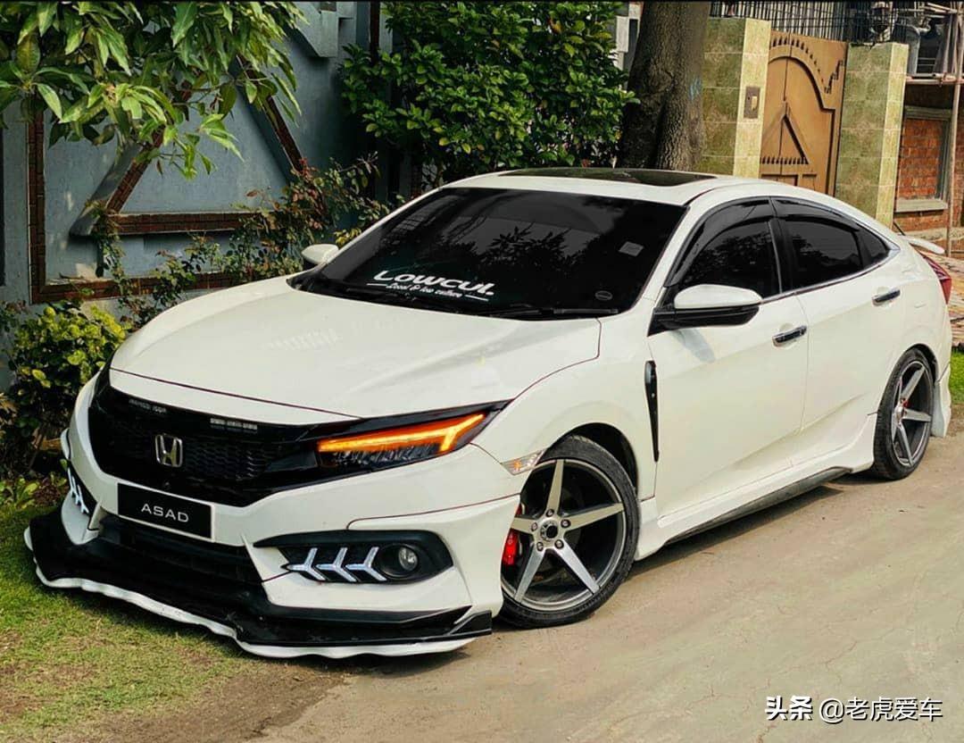 思域最新款引領(lǐng)潮流，轎車之我見